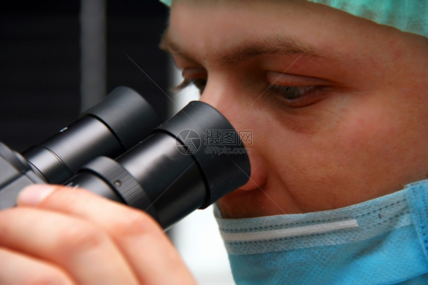 检查显微镜的医生近视脸部殖种子解剖学图片