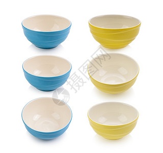 陶瓷制品圆圈简单白色背景的一套陶瓷碗图片