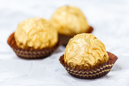 费列罗巧克力巧克力蛋是奶油的下午可以吃点心爱礼物饮食背景