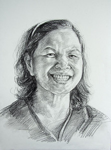 画年老的亚洲妇女黑人和白肖像纸上铅笔插图成人迷的图片