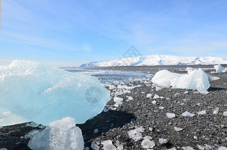 冰岛川雪的震撼风景块湖海滩图片