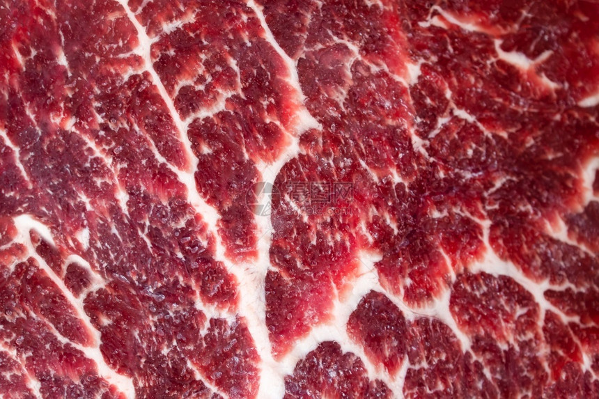 沙朗牛肉排冷冻类背景为牛排切一小块Sirloin新鲜的食物图片