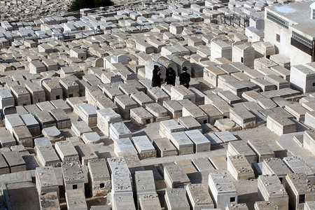 犹太人墓地耶路撒冷橄榄山上的犹太位于耶路撒冷中间地面背景