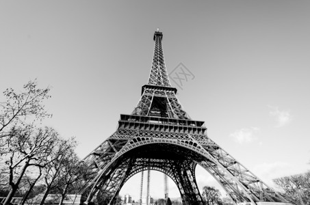 埃菲尔法语Eiffel铁塔当天在巴黎法国黑白相片历史背景图片