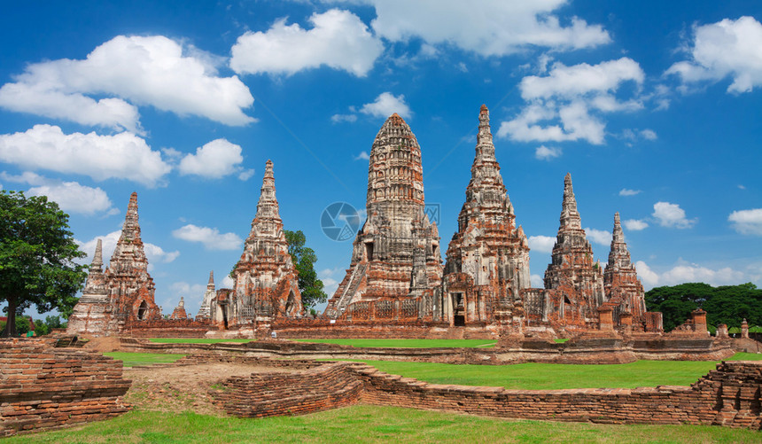 WatChaiwattatnaram泰国Ayutthaya历史寺庙老的结石废墟图片