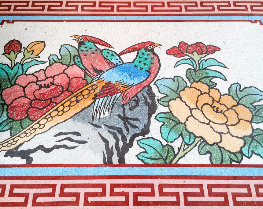 墙纸宗教亚洲人以泰国寺庙传统中风格的孔雀绘画图片