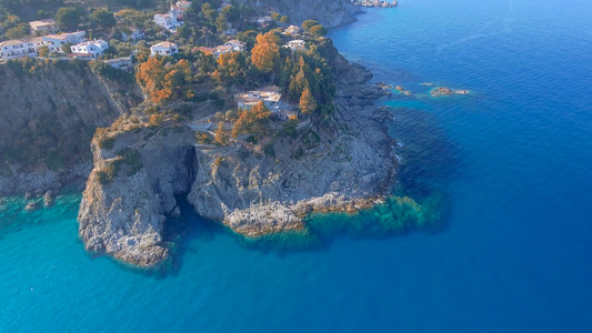 夏季卡拉布里亚从天而来的意大利海岸线空中观察意大利语天线图片