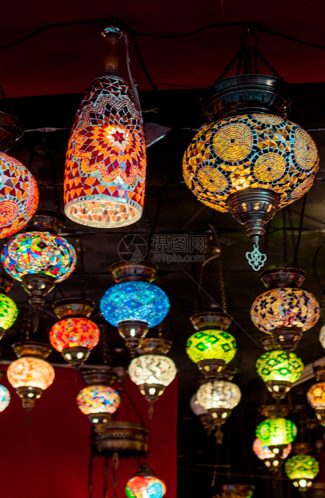 丰富多彩的店铺来自伊斯坦布尔大集市的MosaicOtoman灯礼物图片