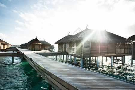 热带可爱的马尔代夫水利别墅海图片