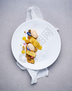 餐盘上美味的食物精餐盘子有创意的餐厅大概念奢华蔬菜厨师图片