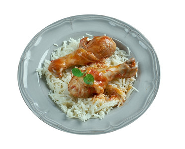 食谱地中海Youvetsi面包鸡和意大利煎番茄酱烤希腊肉盘羊图片