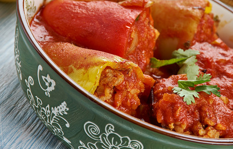 多尔马斯巴干塞满蔬菜巴尔干烹饪菜料传统各种类顶层风景卓玛肉红色的图片