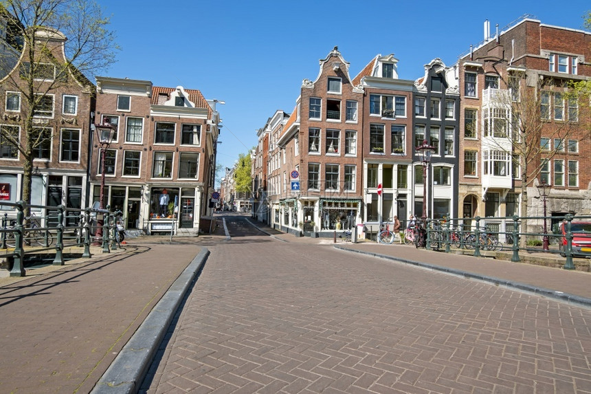 屋老的荷兰Singel的阿姆斯特丹市风景建造图片