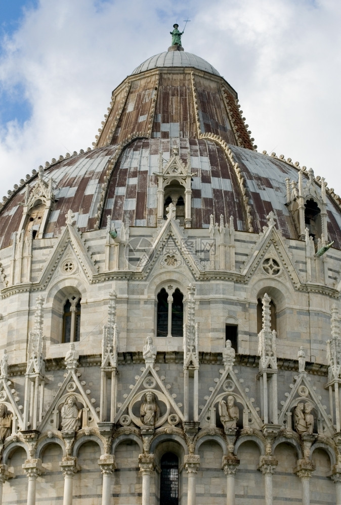 英石意大利比萨圣约翰浸礼会的惊人设计意大利比萨历史图片