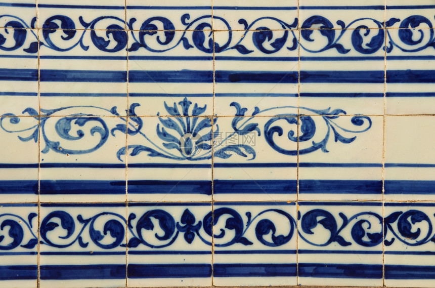带有几何图案的蓝色葡萄牙瓷砖azulejos墙纸古董图片