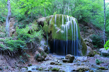 克里米亚大峡谷瀑布图片