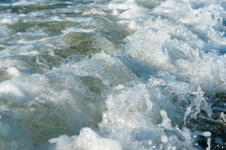 海浪与白色泡沫海浪与白色泡沫的海浪支撑季节生态图片