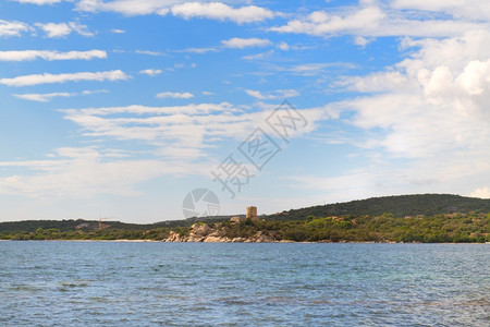 废墟Bonifacio附近的南科西卡岛和海岸的热那亚塔人海景图片