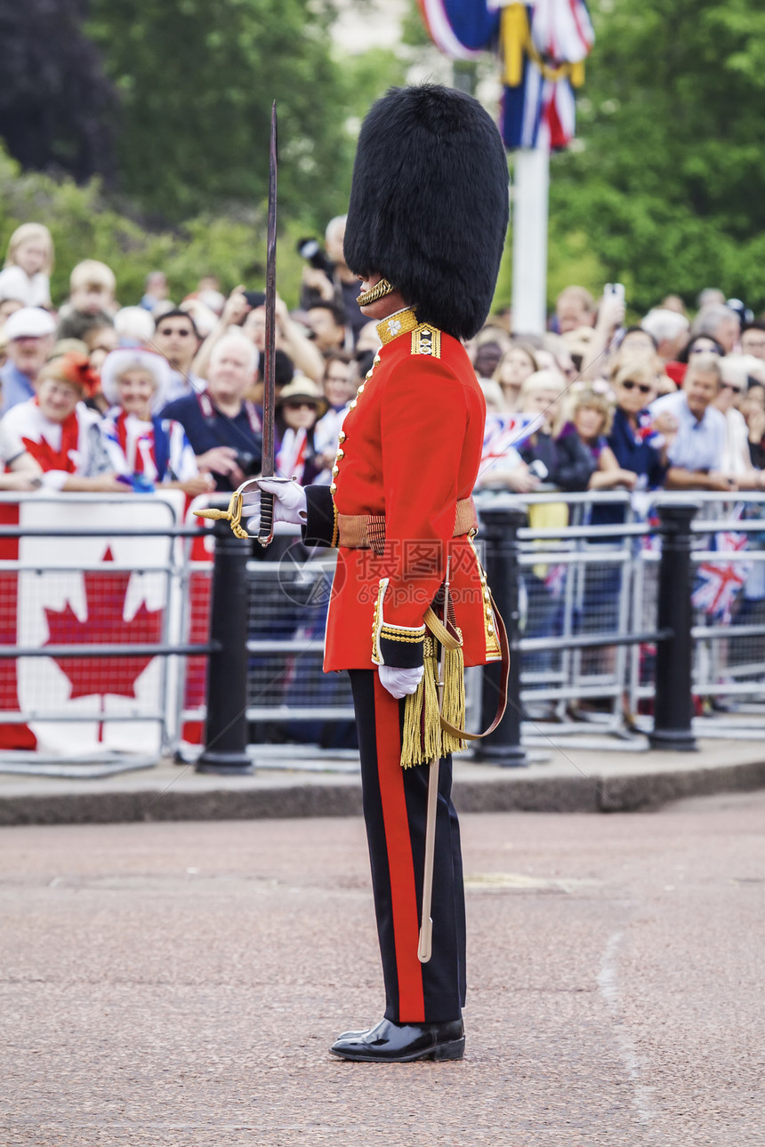 传统安全伦敦典型卫兵的画面图片