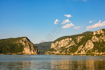 多瑙河峡谷铁盖阳光明日多瑙河风景美天空晴欧洲图片