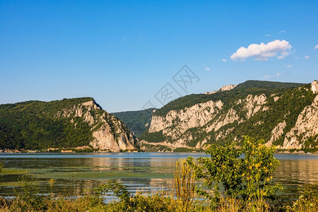 多瑙河峡谷铁盖阳光明日多瑙河风景美天空结石多岩的图片