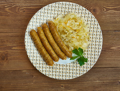 猪肉或者传统的Bulviniaivedarai立陶宛香肠各种或用混合肉和饭的填料充肠子图片