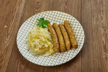 Bulviniaivedarai立陶宛香肠各种或用混合肉和饭的填料充肠子小吃猪肉制作图片
