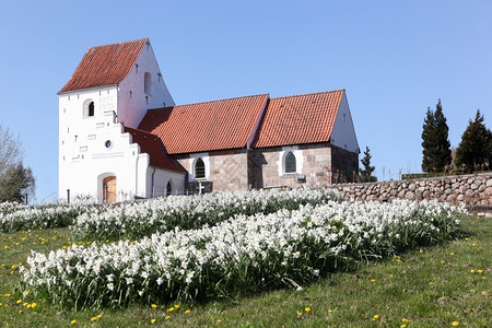Hasle教堂是位于丹麦奥胡斯Hasle教区的一个堂罗马式一种历史图片