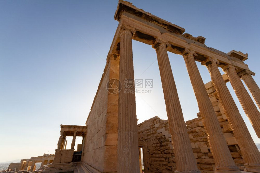 岩石希腊雅典卫城寺庙的柱子从低角度拍摄了希腊的相片雅典娜建造图片