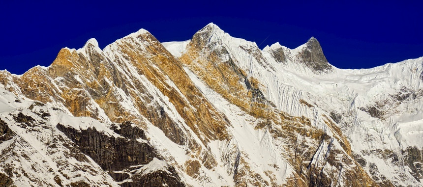 喜马拉雅地质景观图片
