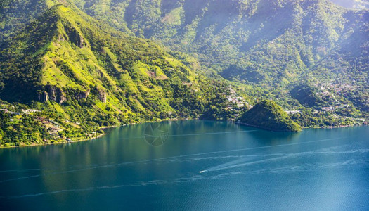 户外美国圣马科斯拉古纳角的阿提特兰湖山区海岸线火图片