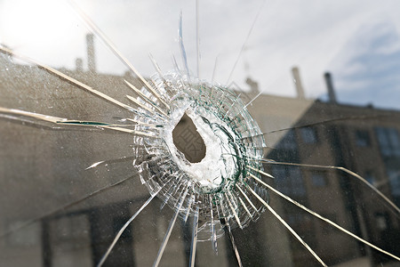 枪声形变带有破坏或暴力概念的破碎玻璃杯声细节背景