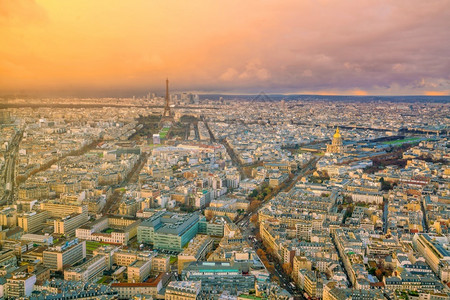 巴黎与埃菲尔铁塔图片