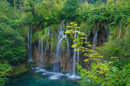 瀑布云克罗地亚人普利维茨湖泊公园2016年克罗地亚语图片
