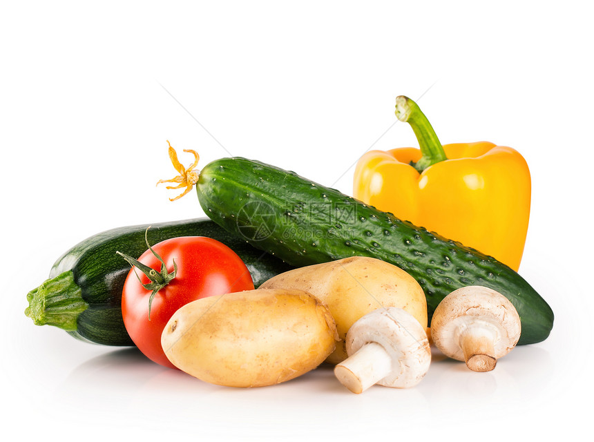 郁葱白色背景中分离的新鲜生健康蔬菜的静物画新鲜生健康蔬菜的静物画叶子胡椒图片