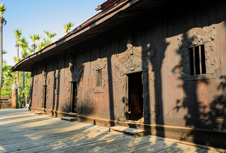 蓝色的缅甸InwaBagayaKyaung古老茶叶修道院天空爱娃图片