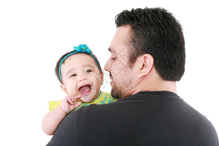卡斯蒂略巴拿马快乐的年轻父亲和他儿女户外图片