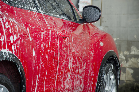 车辆泡沫清洁清洗图片
