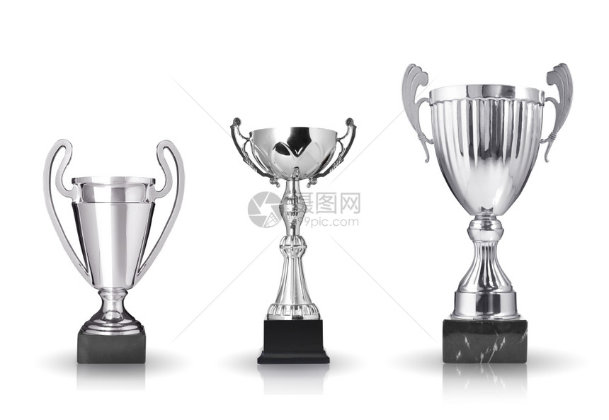 收藏三种不同类的银奖杯孤立在白色背景上增加优胜者图片