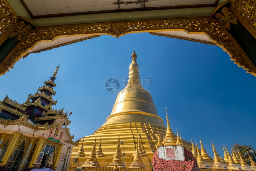 亚洲人ShweMawDawPagodaShwemawdawPagoda缅甸或亚洲宗教图片