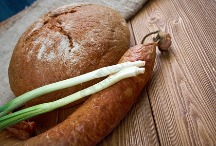 调味品洋葱含有腊肠香和新鲜乡村面包农作风格的三明治背景图片