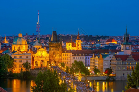 城市景观日落布拉格市下捷克旧城风景世界旅行概念见光和世界旅行建筑学图片