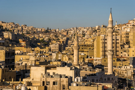 古老的东约旦首都安曼市的空中观察约旦首都天际线图片