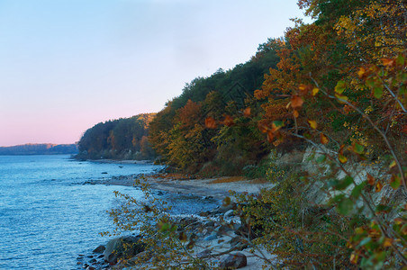 美丽的海岸线丰富多彩的海边秋天风景海边的秋天风景海边的秋天图片