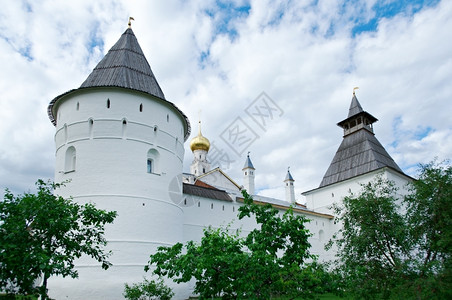 老的古城镇罗斯托夫韦利基俄罗斯堡垒高清图片