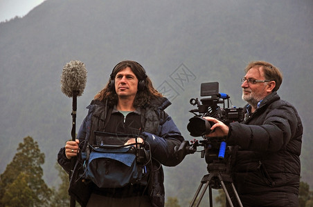 新西兰海岸的摄影机和录音记员工作新西兰白种人户外部图片