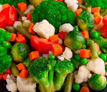 细绳营养品食物健康的菜花鲜贝芽西兰花胡萝卜豆弦和青豌背景图片