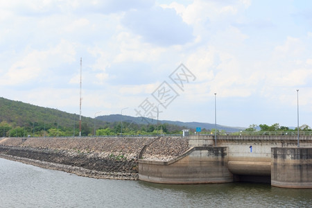 蓄水坝供应电贮存图片