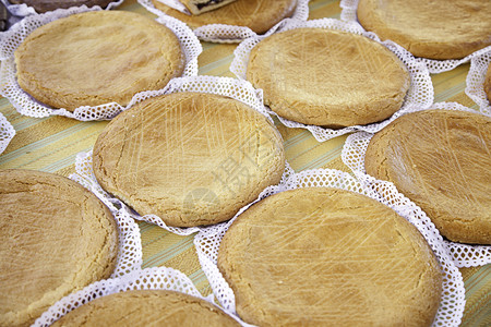 手工市场销售健康食品饮等详细节的自制馅饼苹果蛋糕点胖的硬皮图片