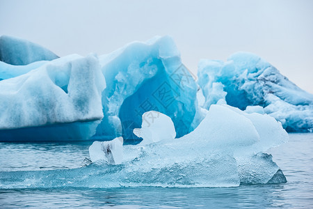 风景优美的瓦特纳冰川图片